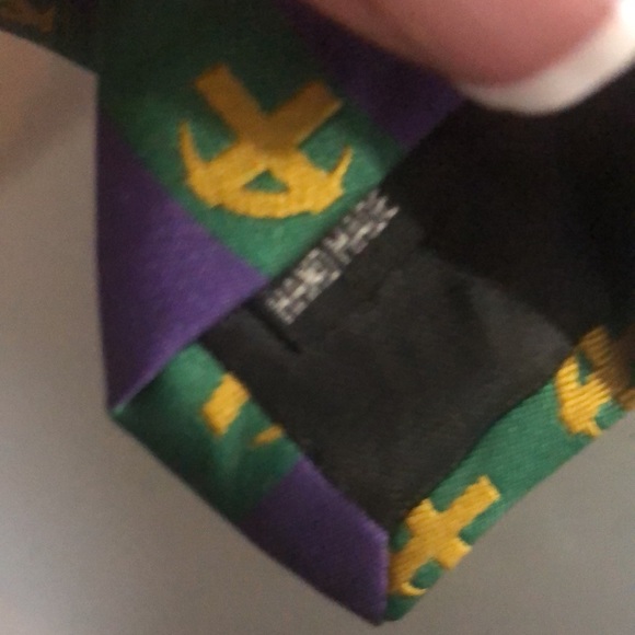 Fraternity tie - Picture 2 of 3